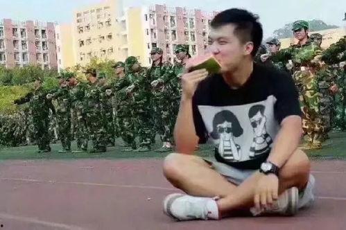 胖梦合照吃瓜群众,吃瓜群众纷纷围观