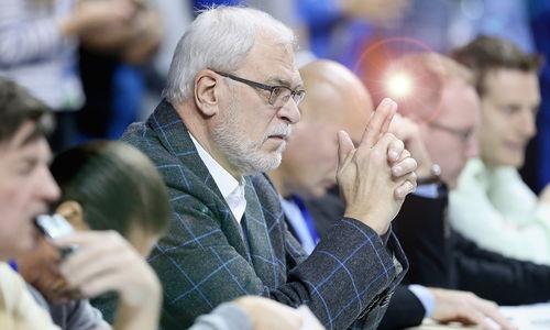 巴赫吃瓜群众的图片