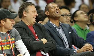 巴赫吃瓜群众的图片