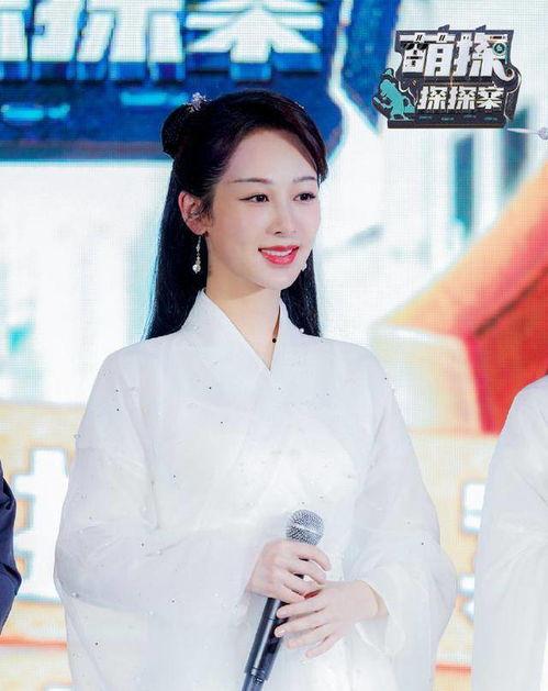 杨紫吃瓜群众作品,吃瓜群众眼中的娱乐圈风云人物